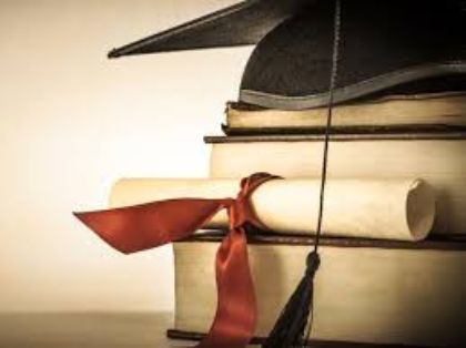 BANDO PER L’ATTRIBUZIONE DI ASSEGNI DI MERITO PER STUDENTI UNIVERSITARI E LAUREATI